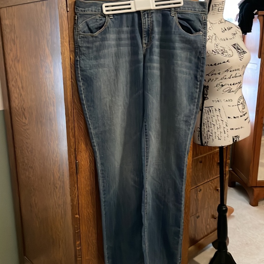 Old Navy The Flirt Size 16